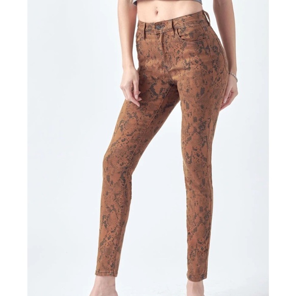 ANASTASIA HIGH RISE SUPER SKINNY JEANS kancan Fall Jeans - Picture 4 of 16